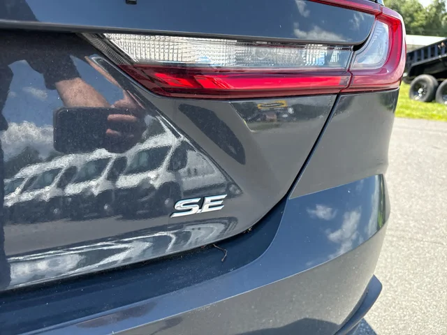 SEMINUEVOS TOYOTA Camry at Matthews in Liberty Buick GMC