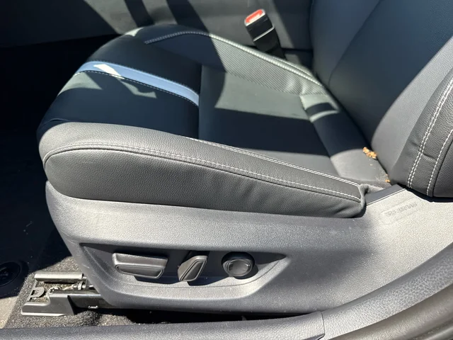 SEMINUEVOS TOYOTA Camry at Matthews in Liberty Buick GMC