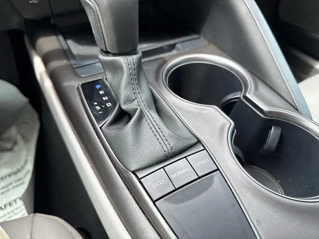SEMINUEVOS TOYOTA Camry at Matthews in Liberty Buick GMC