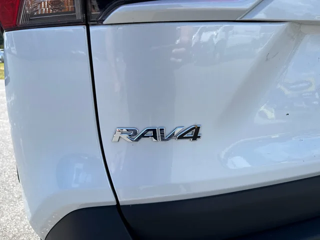 SEMINUEVOS TOYOTA RAV4 at Matthews in Liberty Buick GMC