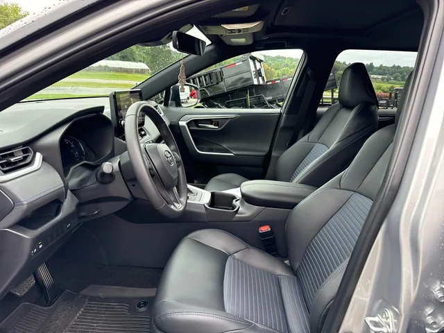 SEMINUEVOS TOYOTA RAV4 at Mount Airy in Mount Airy Chrysler Dodge Jeep Ram Fiat
