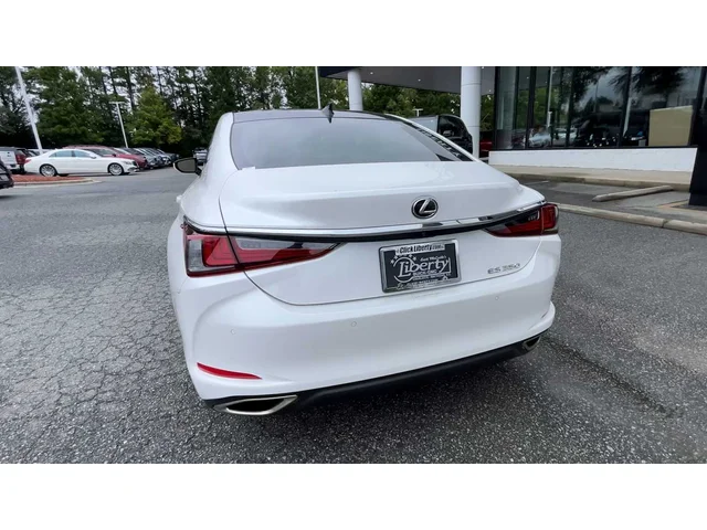 SEMINUEVOS LEXUS ES at Mt Airy in Mount Airy Toyota