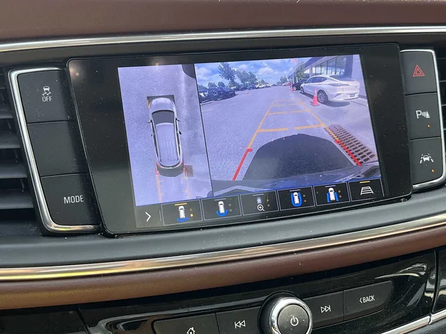 SEMINUEVOS BUICK Enclave at Matthews in Liberty Buick GMC