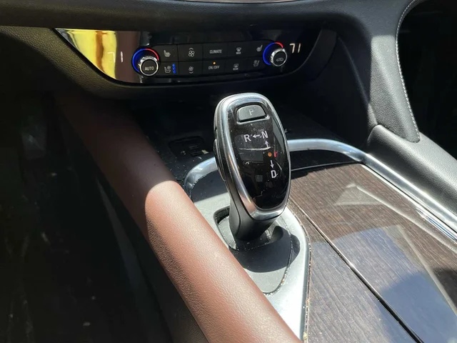 SEMINUEVOS BUICK Enclave at Matthews in Liberty Buick GMC