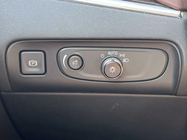 SEMINUEVOS BUICK Enclave at Matthews in Liberty Buick GMC