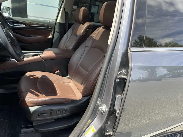 SEMINUEVOS BUICK Enclave at Matthews in Liberty Buick GMC