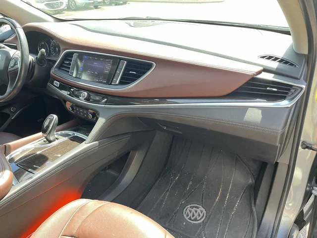 SEMINUEVOS BUICK Enclave at Matthews in Liberty Buick GMC