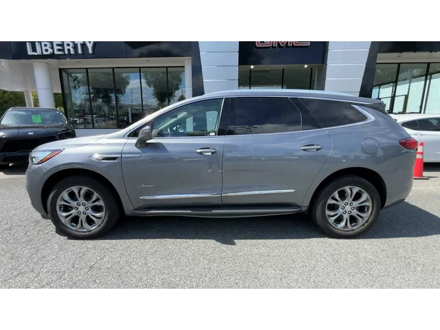SEMINUEVOS BUICK Enclave at Matthews in Liberty Buick GMC