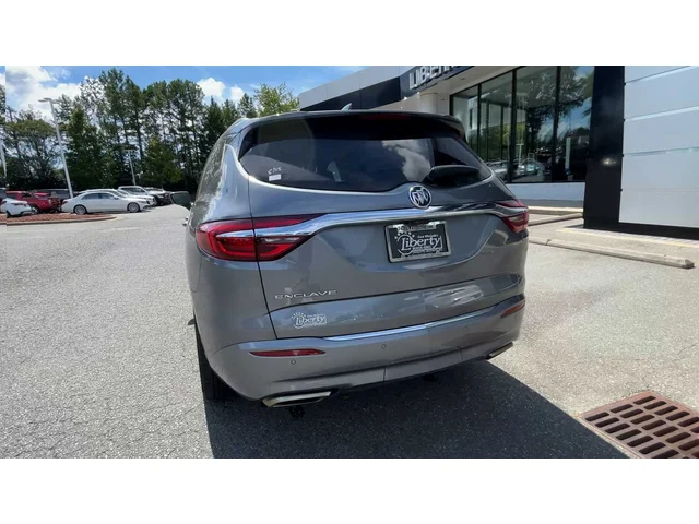 SEMINUEVOS BUICK Enclave at Matthews in Liberty Buick GMC