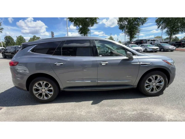 SEMINUEVOS BUICK Enclave at Matthews in Liberty Buick GMC
