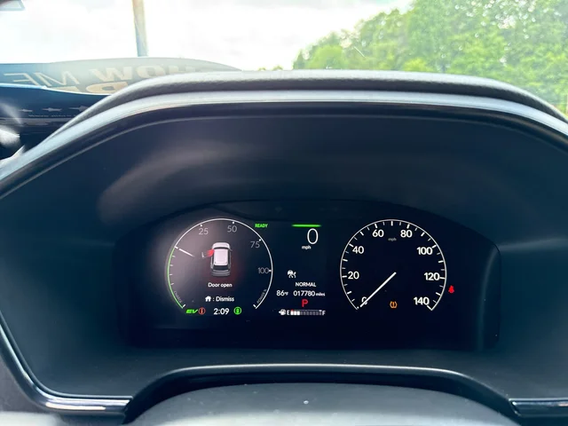 SEMINUEVOS HONDA CR-V Hybrid at Mount Airy in Mount Airy Chrysler Dodge Jeep Ram Fiat