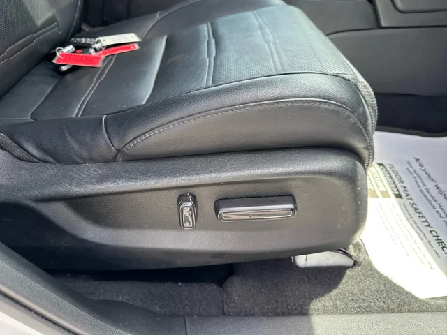 SEMINUEVOS HONDA CR-V at Mount Airy in Mount Airy Chrysler Dodge Jeep Ram Fiat