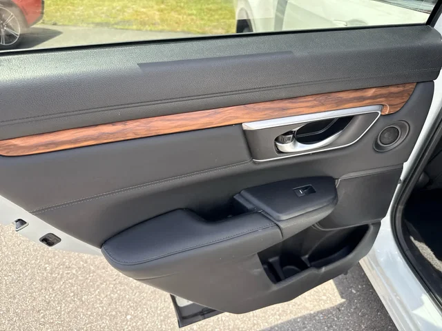 SEMINUEVOS HONDA CR-V at Mount Airy in Mount Airy Chrysler Dodge Jeep Ram Fiat
