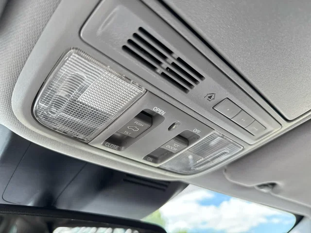SEMINUEVOS HONDA CR-V at Mount Airy in Mount Airy Chrysler Dodge Jeep Ram Fiat