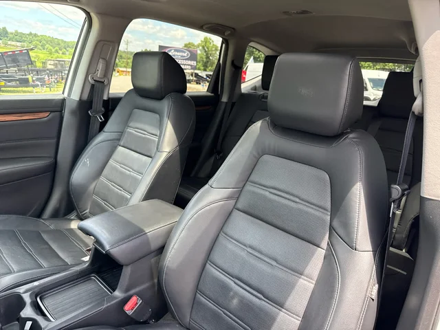 SEMINUEVOS HONDA CR-V at Mount Airy in Mount Airy Chrysler Dodge Jeep Ram Fiat