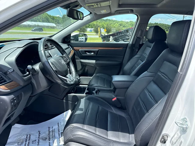 SEMINUEVOS HONDA CR-V at Mount Airy in Mount Airy Chrysler Dodge Jeep Ram Fiat