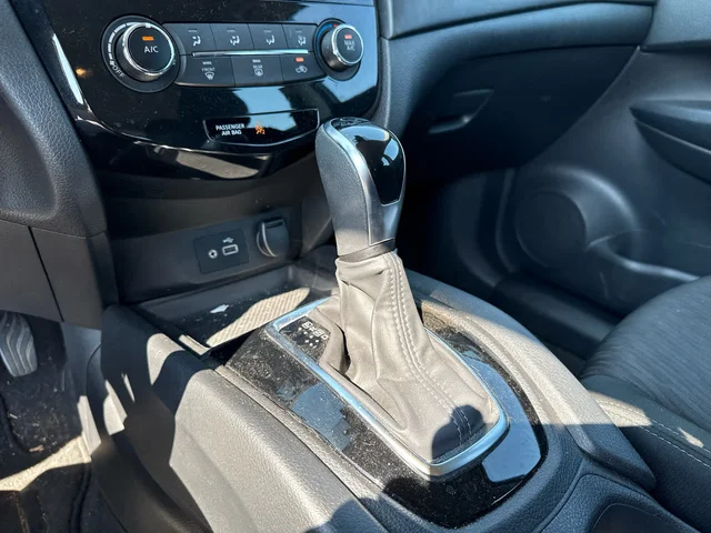 SEMINUEVOS NISSAN Rogue at Matthews in Liberty Buick GMC