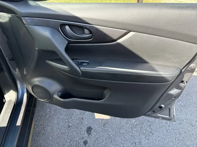 SEMINUEVOS NISSAN Rogue at Matthews in Liberty Buick GMC