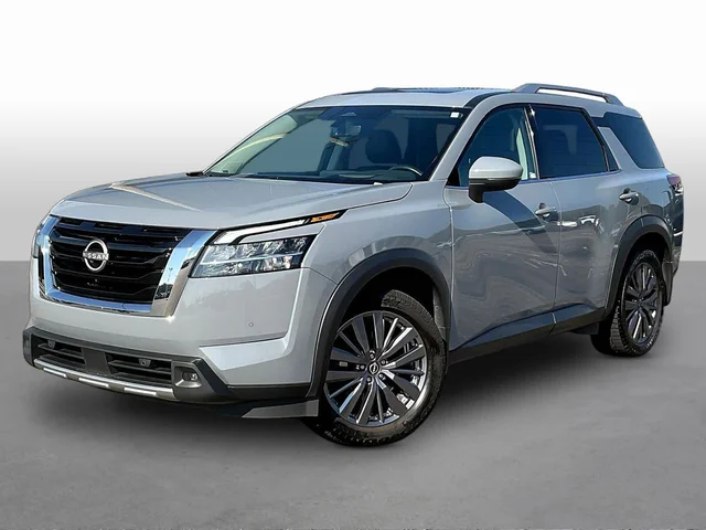 SEMINUEVOS NISSAN Pathfinder a Estados en autogozo