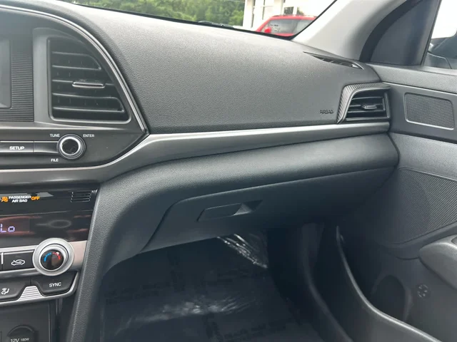 SEMINUEVOS HYUNDAI Elantra a Estados en autogozo