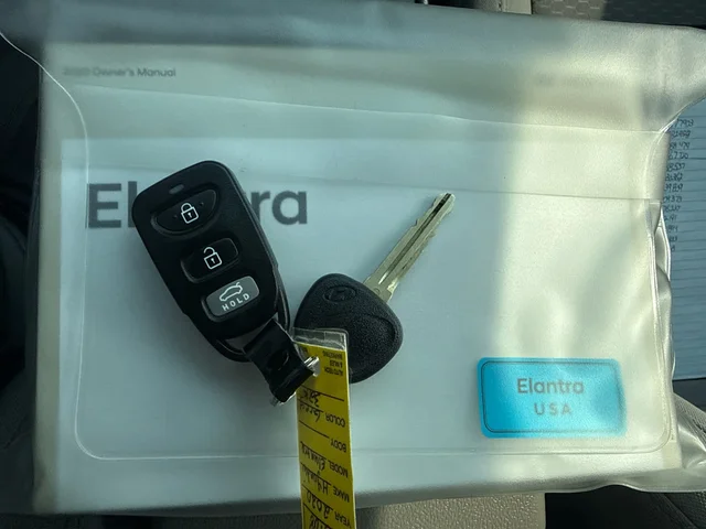 SEMINUEVOS HYUNDAI Elantra a Estados en autogozo