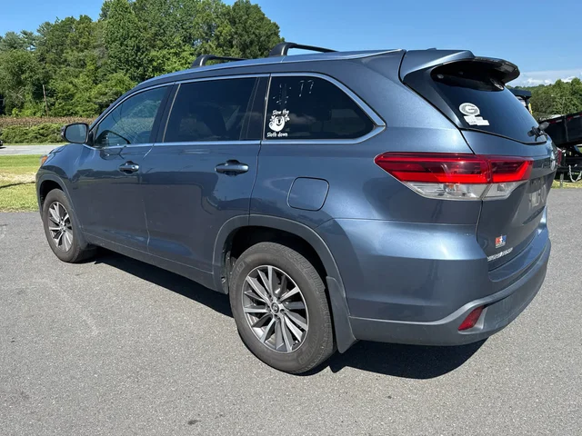 SEMINUEVOS TOYOTA Highlander at Mount Airy in Mount Airy Chrysler Dodge Jeep Ram Fiat