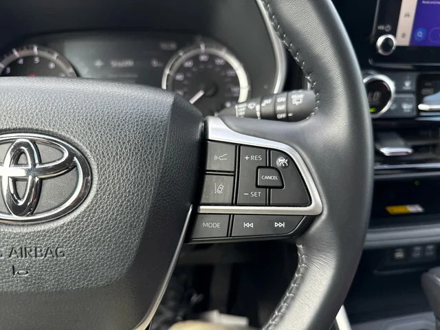 SEMINUEVOS TOYOTA Highlander at Matthews in Liberty Buick GMC
