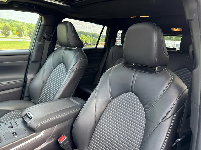 SEMINUEVOS TOYOTA Highlander at Matthews in Liberty Buick GMC