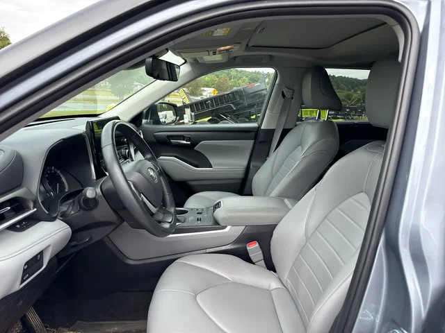 SEMINUEVOS TOYOTA Highlander at Matthews in Liberty Buick GMC