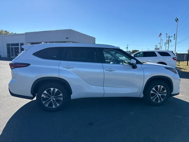 SEMINUEVOS TOYOTA Highlander at Matthews in Liberty Buick GMC