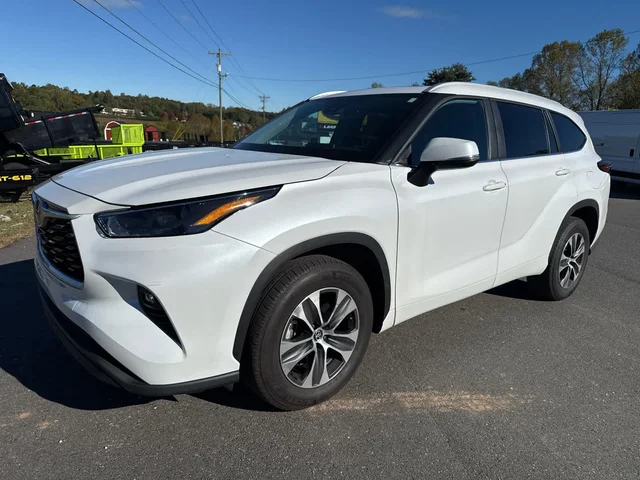 SEMINUEVOS TOYOTA Highlander at Matthews in Liberty Buick GMC