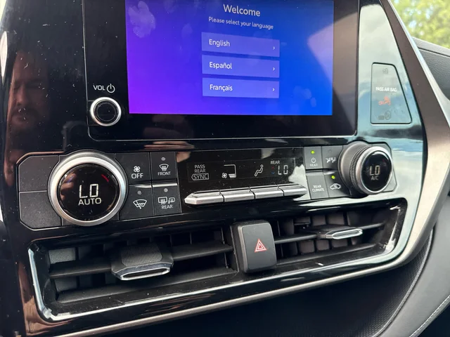 SEMINUEVOS TOYOTA Highlander at Matthews in Liberty Buick GMC