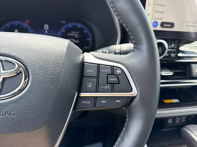 SEMINUEVOS TOYOTA Highlander at Matthews in Liberty Buick GMC