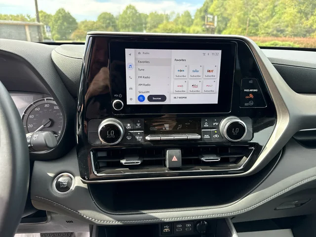 SEMINUEVOS TOYOTA Highlander at Matthews in Liberty Buick GMC