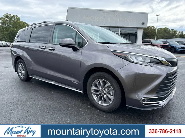 SEMINUEVOS TOYOTA Sienna at Matthews in Liberty Buick GMC