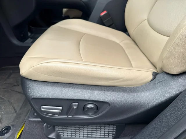 SEMINUEVOS TOYOTA Sienna at Matthews in Liberty Buick GMC