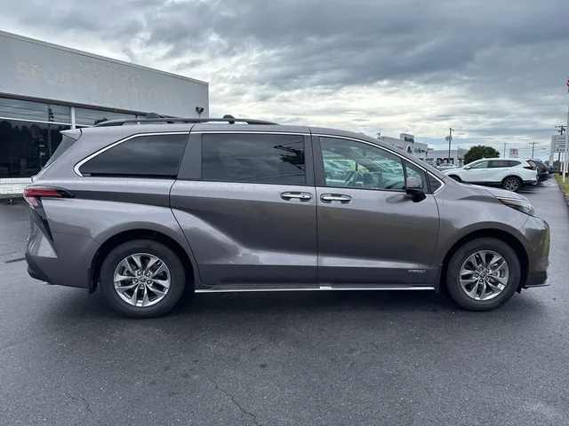 SEMINUEVOS TOYOTA Sienna at Matthews in Liberty Buick GMC