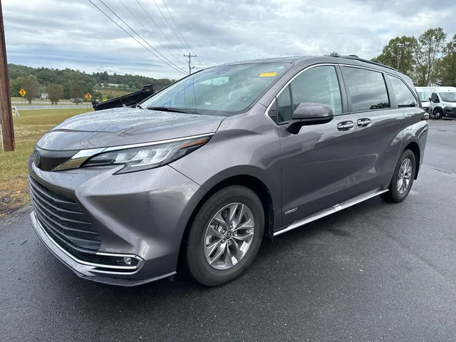 SEMINUEVOS TOYOTA Sienna at Matthews in Liberty Buick GMC