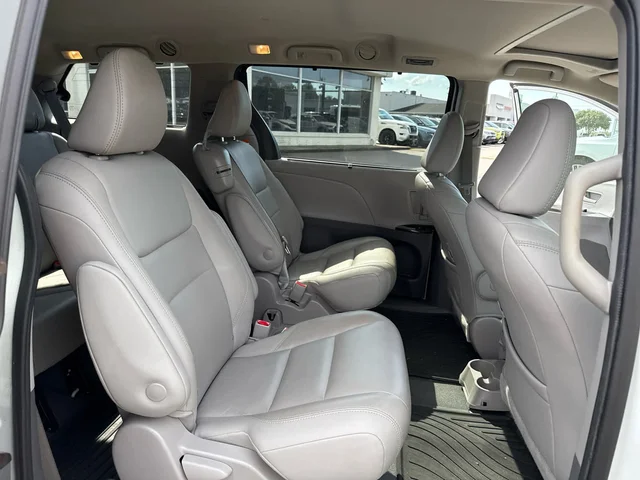 SEMINUEVOS TOYOTA Sienna at Matthews in Liberty Buick GMC