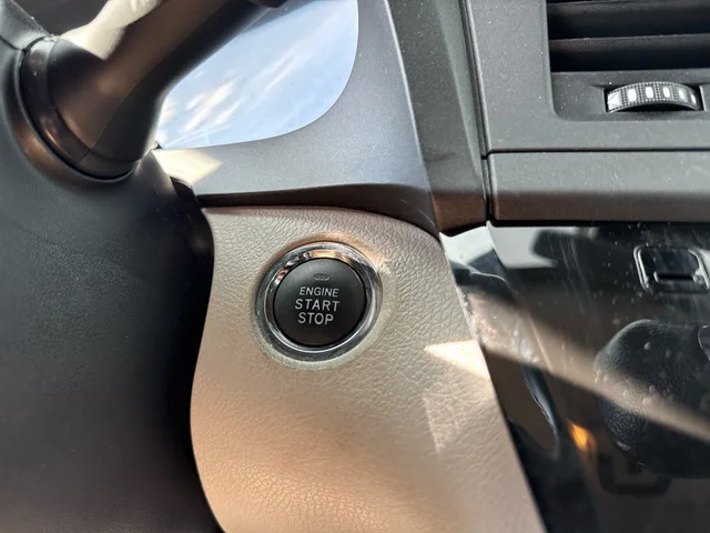 SEMINUEVOS TOYOTA Sienna at Matthews in Liberty Buick GMC
