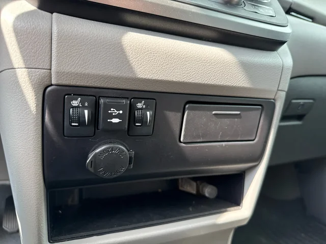 SEMINUEVOS TOYOTA Sienna at Matthews in Liberty Buick GMC