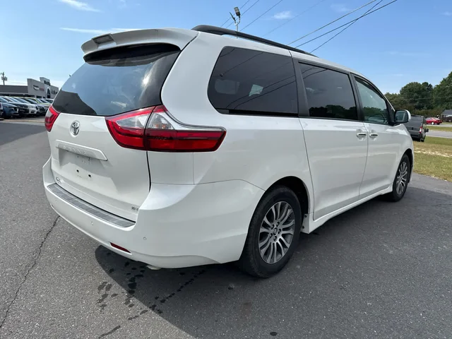 SEMINUEVOS TOYOTA Sienna at Matthews in Liberty Buick GMC