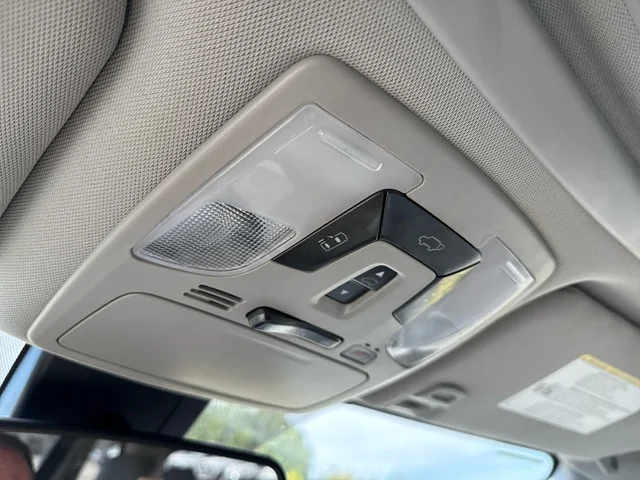 SEMINUEVOS TOYOTA Sienna at Matthews in Liberty Buick GMC