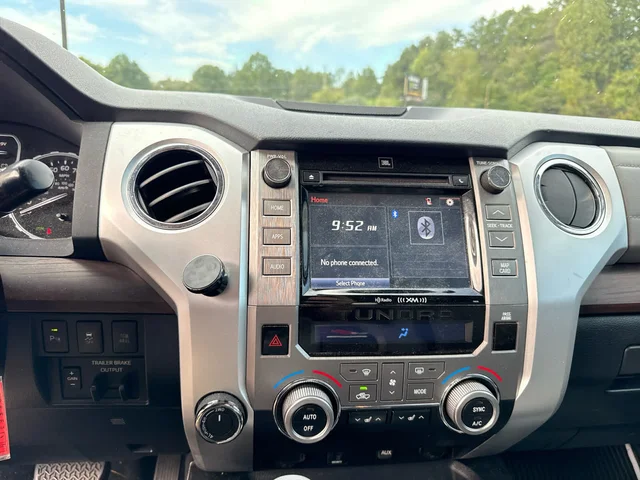 SEMINUEVOS TOYOTA Tundra at Matthews in Liberty Buick GMC