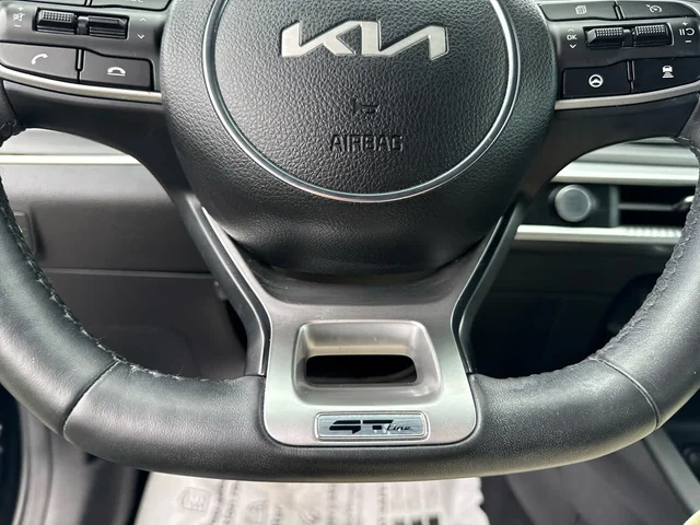 SEMINUEVOS KIA K5 at Matthews in Liberty Buick GMC