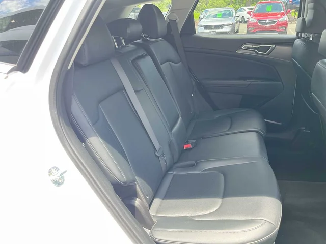 SEMINUEVOS KIA Sportage at Mt Airy in Mount Airy Toyota