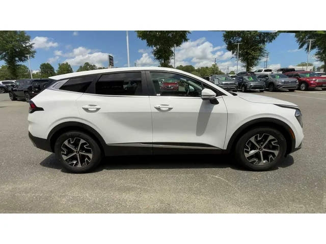 SEMINUEVOS KIA Sportage at Mt Airy in Mount Airy Toyota