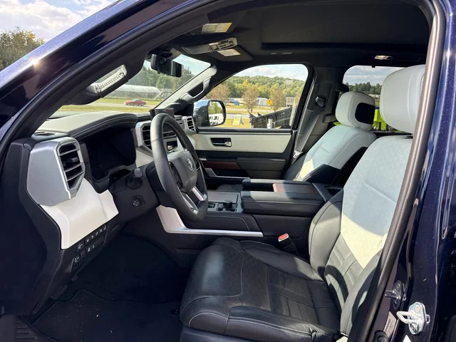 SEMINUEVOS TOYOTA Sequoia at Matthews in Liberty Buick GMC