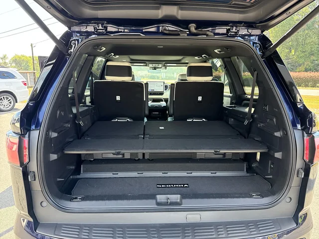 SEMINUEVOS TOYOTA Sequoia at Matthews in Liberty Buick GMC