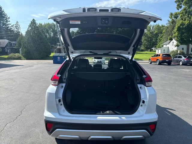 SEMINUEVOS MITSUBISHI Eclipse Cross a Estados en autogozo